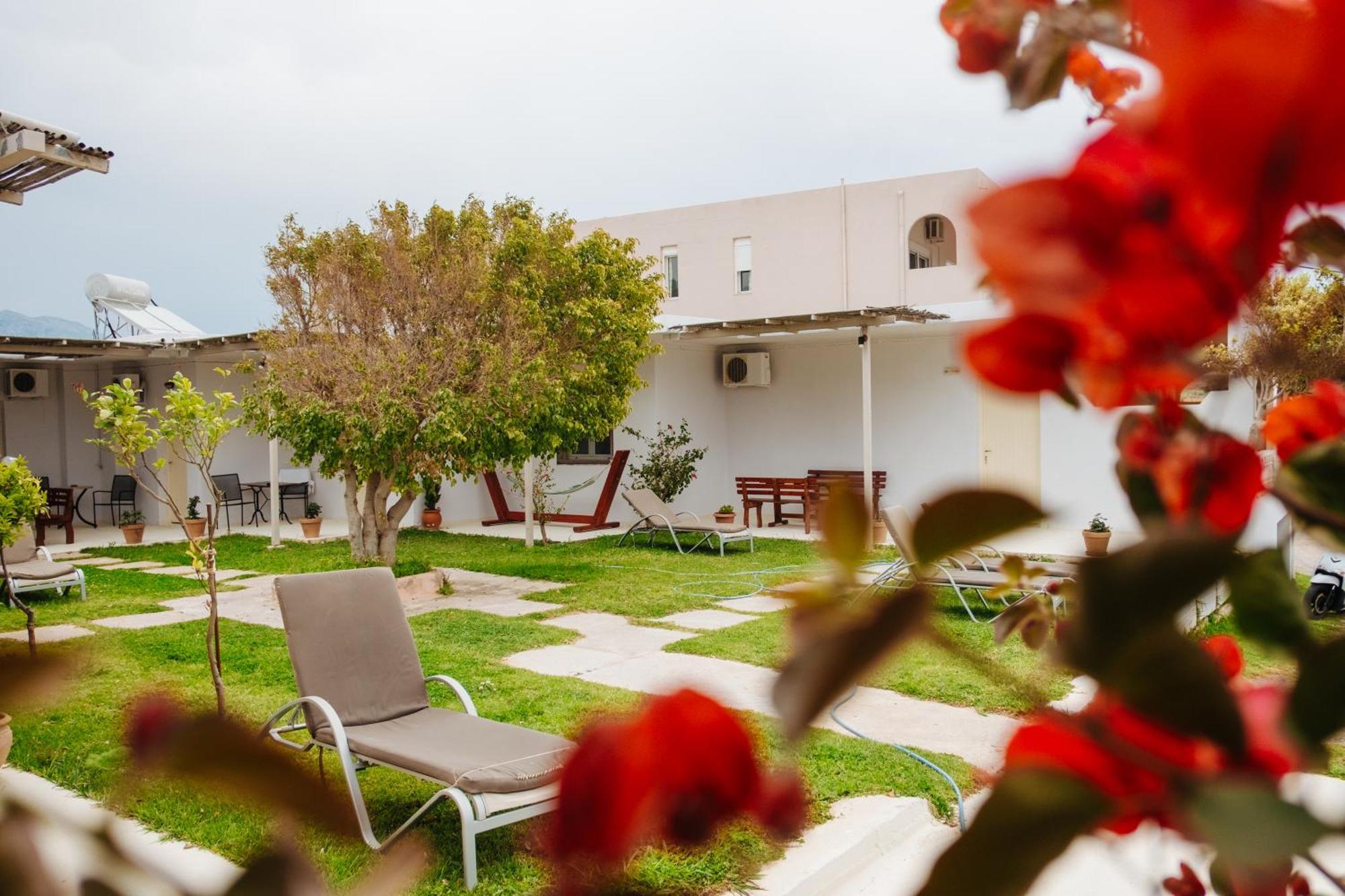 Finikas Apartments Plakiász Kültér fotó