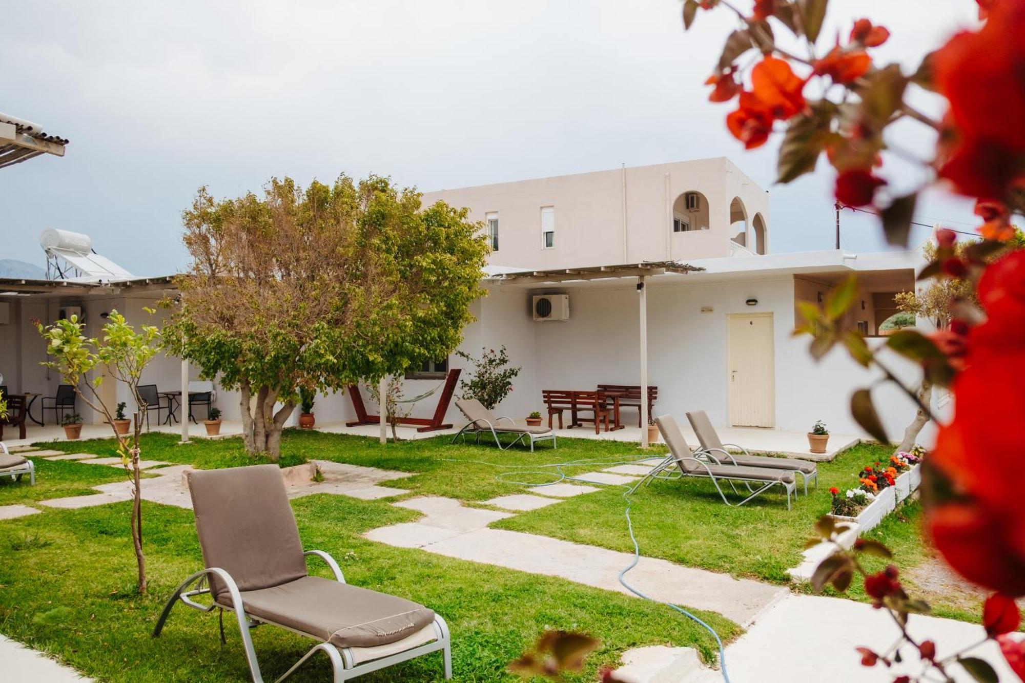 Finikas Apartments Plakiász Kültér fotó