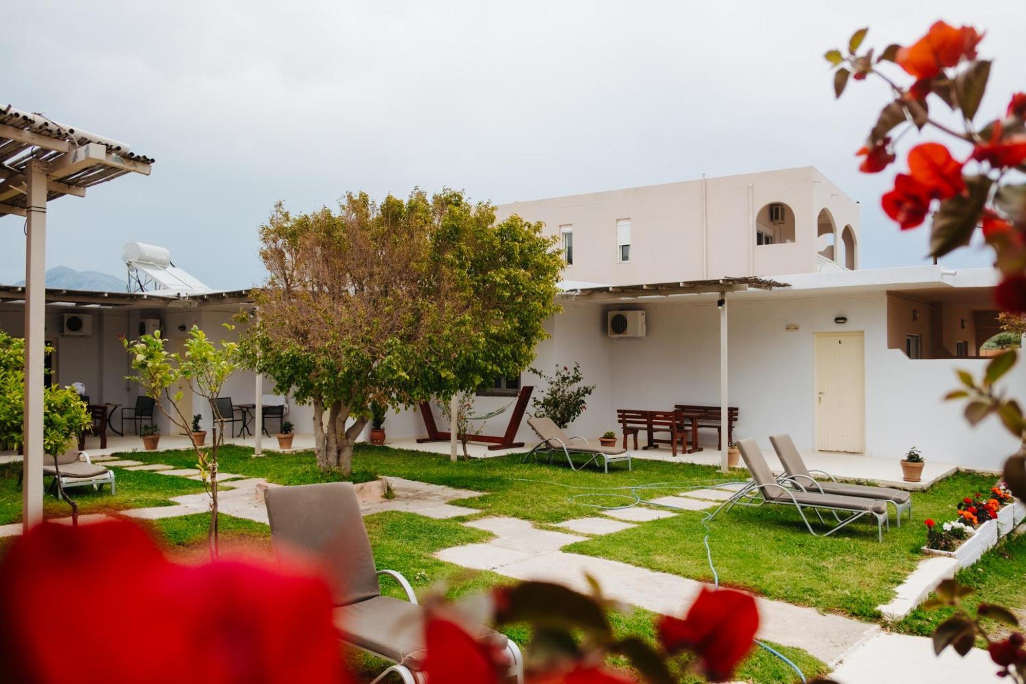Finikas Apartments Plakiász Kültér fotó