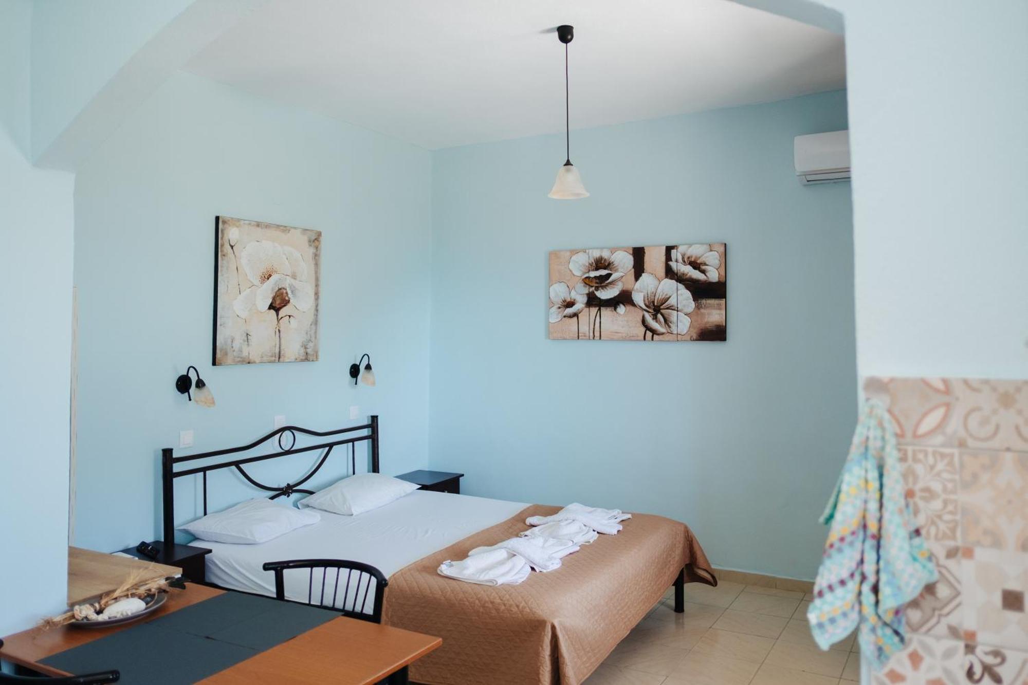 Finikas Apartments Plakiász Kültér fotó